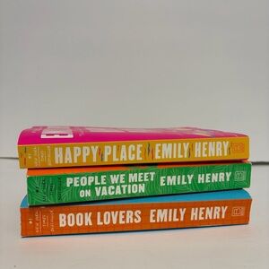 Book Bundle People We Meet on Vacation Emily Henry